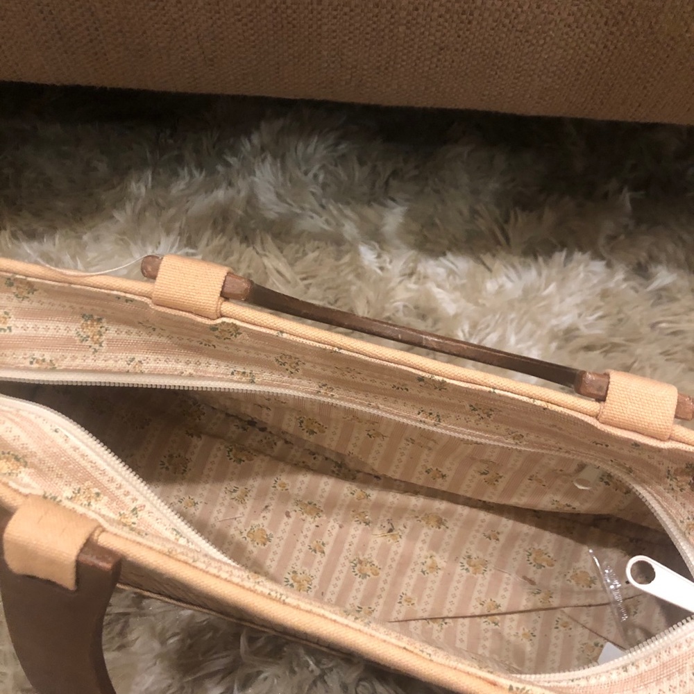Purse - Picture 2 of 2